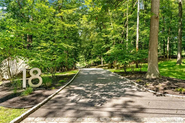 $4,195,000 | 18 Bramblebush Road, Croton-on-Hudson, NY 10520
