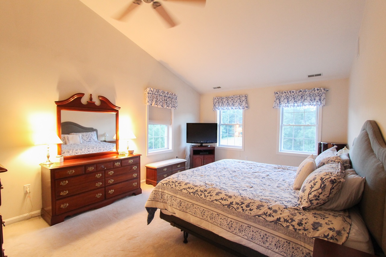 7 Faucher Road Londonderry, NH 03053 - Photo 17 of 32 Gallery Image 17