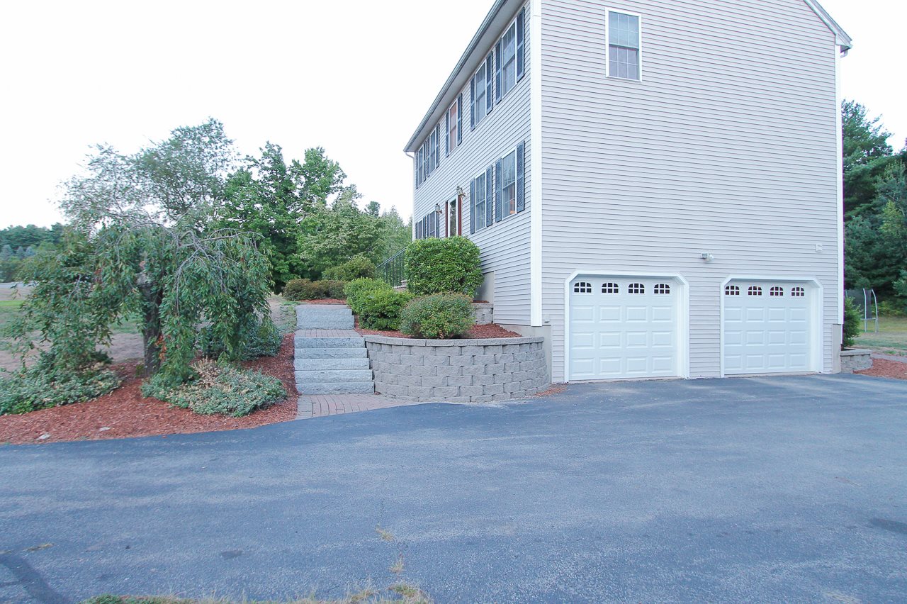 7 Faucher Road Londonderry, NH 03053 - Photo 27 of 32 Gallery Image 27