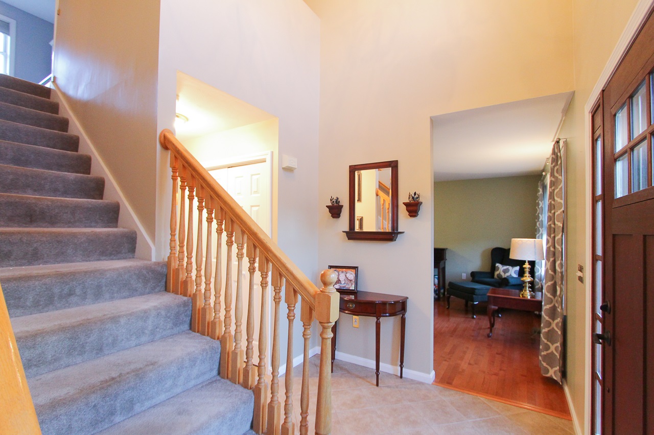7 Faucher Road Londonderry, NH 03053 - Photo 5 of 32 Gallery Image 5