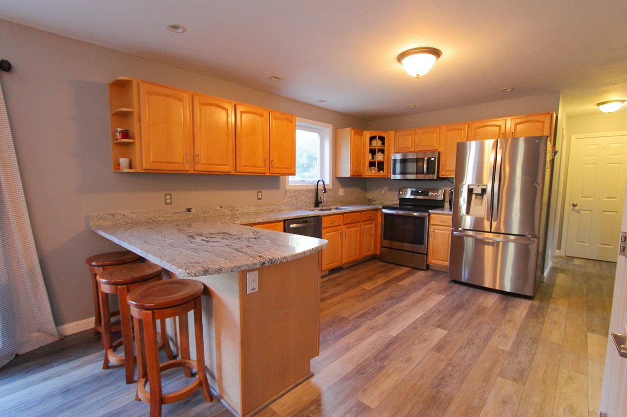 7 Faucher Road Londonderry, NH 03053 - Photo 10 of 32 Gallery Image 10