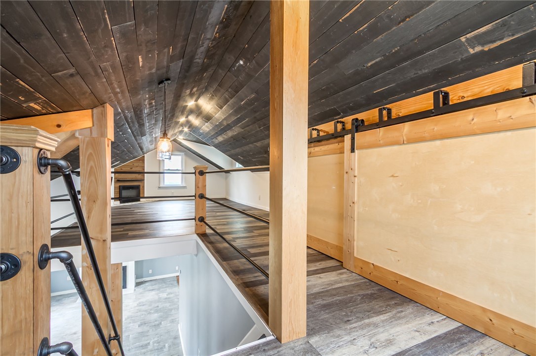 278 Winfield Road Irondequoit, NY 14622 - Photo 18 of 49