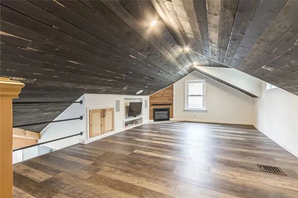 $239,900 | 278 Winfield Road, Irondequoit, NY 14622