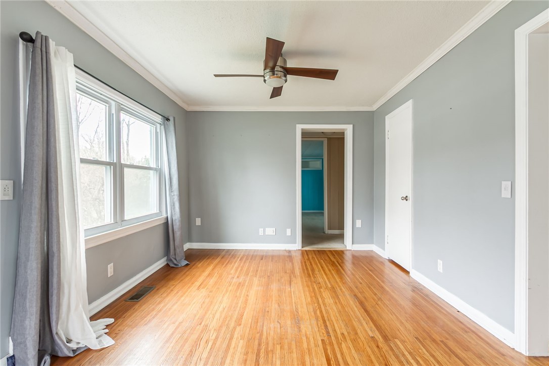 278 Winfield Road Irondequoit, NY 14622 - Photo 28 of 49