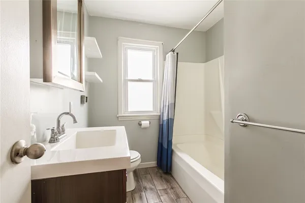 $239,900 | 278 Winfield Road, Irondequoit, NY 14622