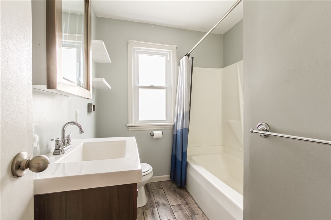 278 Winfield Road Irondequoit, NY 14622 - Photo 31 of 49