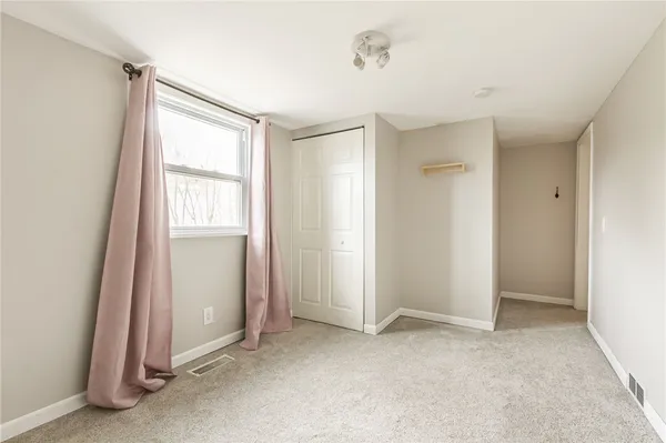 $239,900 | 278 Winfield Road, Irondequoit, NY 14622