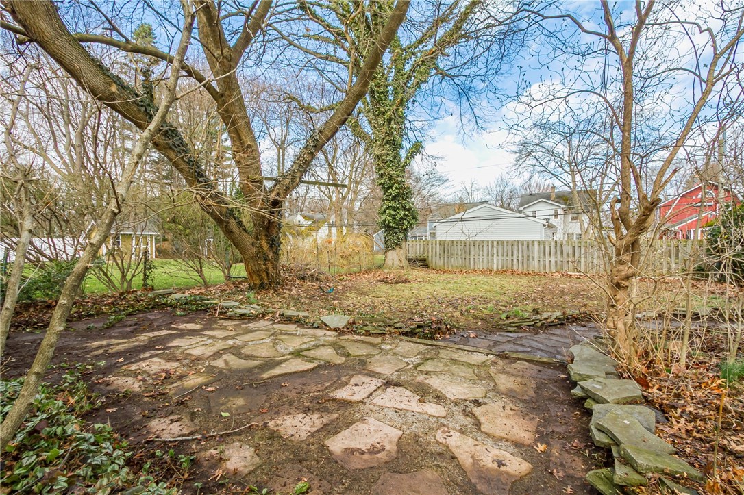 278 Winfield Road Irondequoit, NY 14622 - Photo 44 of 49