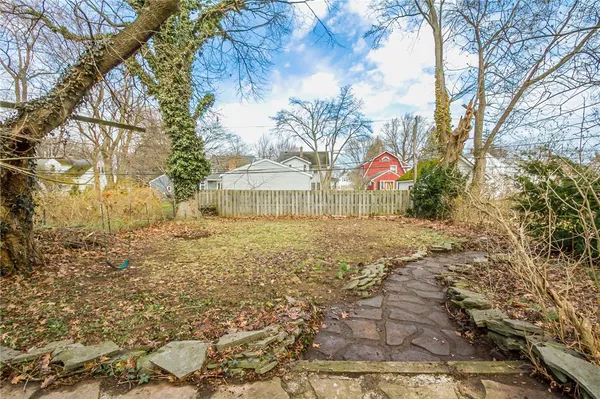 $239,900 | 278 Winfield Road, Irondequoit, NY 14622