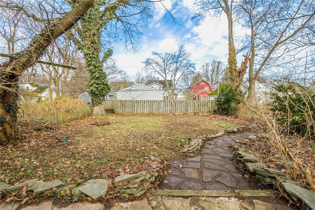 278 Winfield Road Irondequoit, NY 14622 - Photo 45 of 49