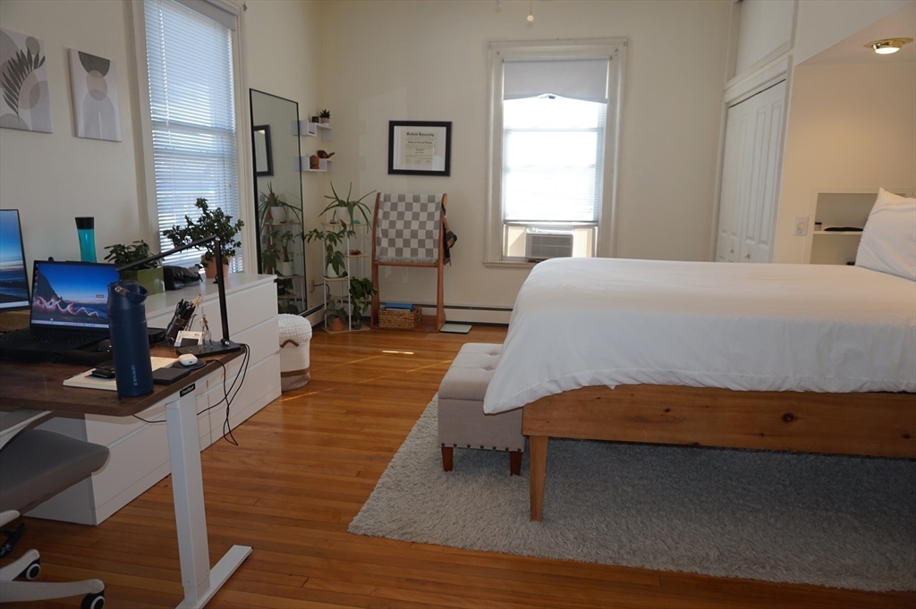 408 Crescent Street, Unit 4 Waltham, MA 02453 - Photo 11 of 16