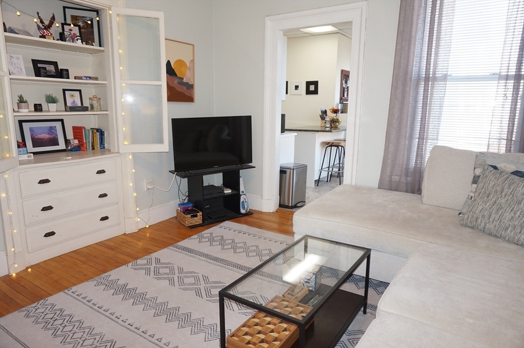 408 Crescent Street, Unit 4 Waltham, MA 02453 - Photo 3 of 16