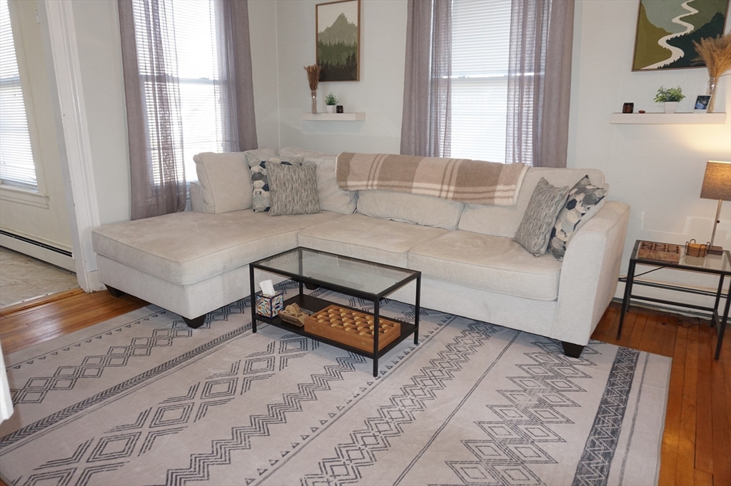 408 Crescent Street, Unit 4 Waltham, MA 02453 - Photo 5 of 16