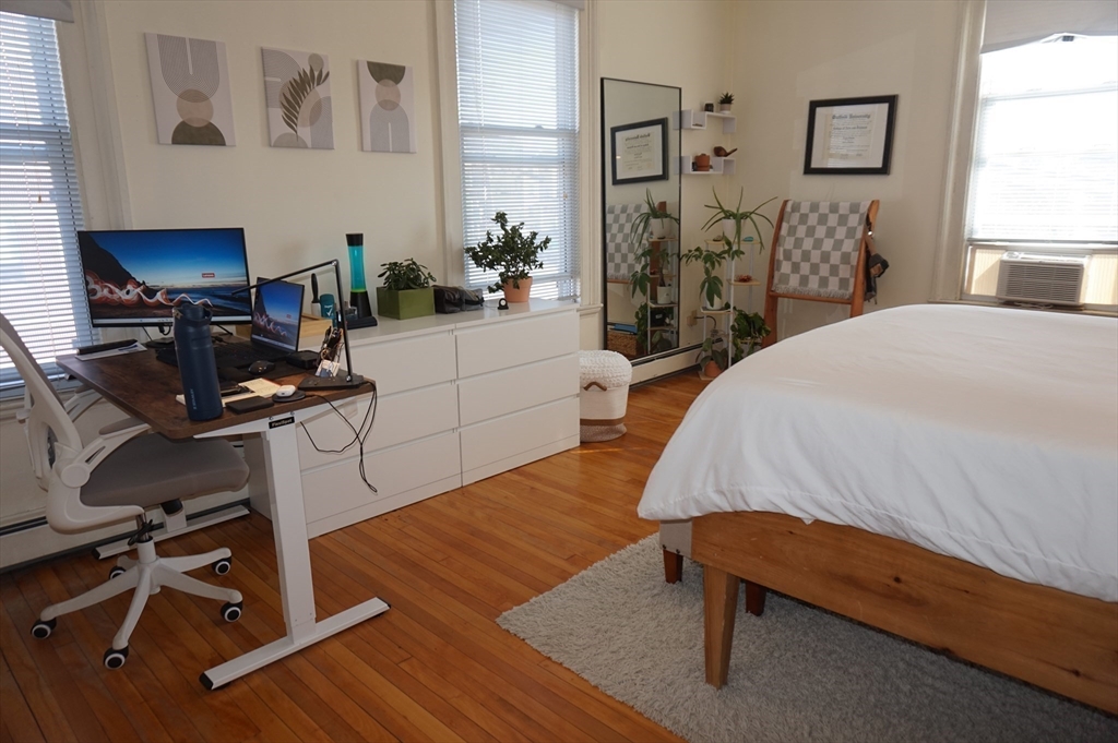 408 Crescent Street, Unit 4 Waltham, MA 02453 - Photo 8 of 16