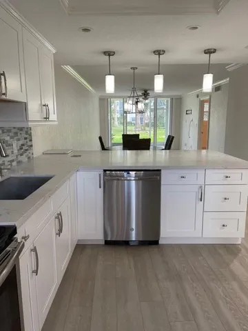 $2,195 | 2731 Northeast 14th Street Causeway, Unit 103, Pompano Beach, FL 33062