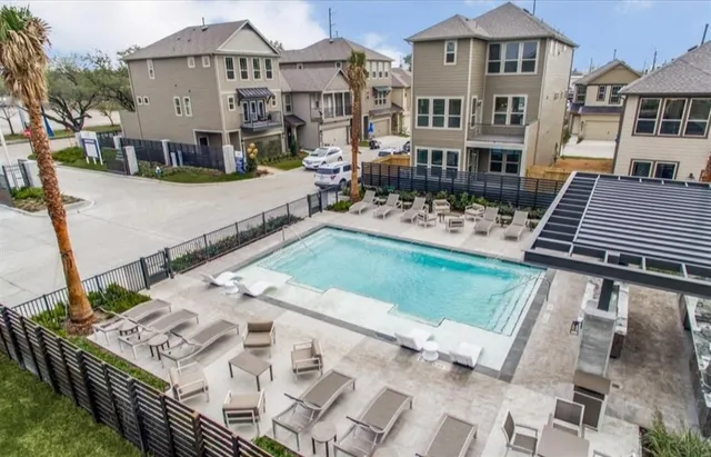 $2,450 | 3116 Yukon Trace Drive, Houston, TX 77063