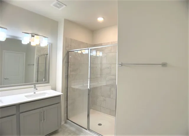 $2,450 | 3116 Yukon Trace Drive, Houston, TX 77063