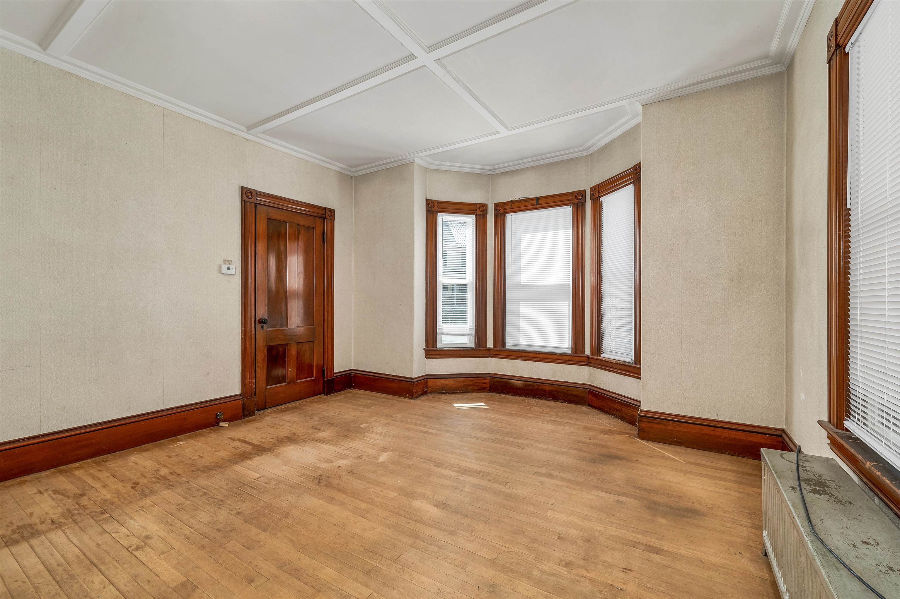 32 Summer Street Laconia, NH 03246 - Photo 16 of 33