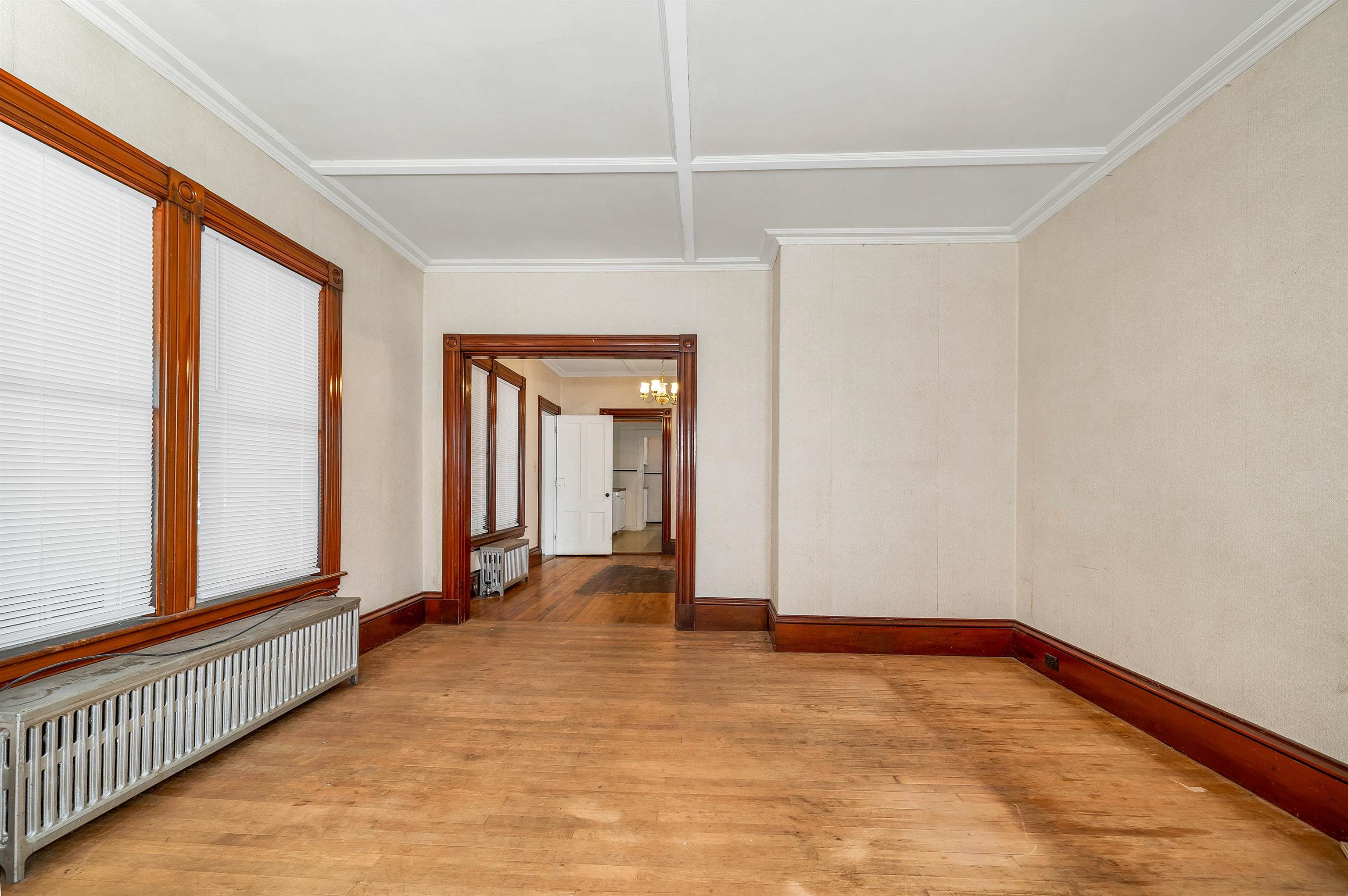 32 Summer Street Laconia, NH 03246 - Photo 19 of 33