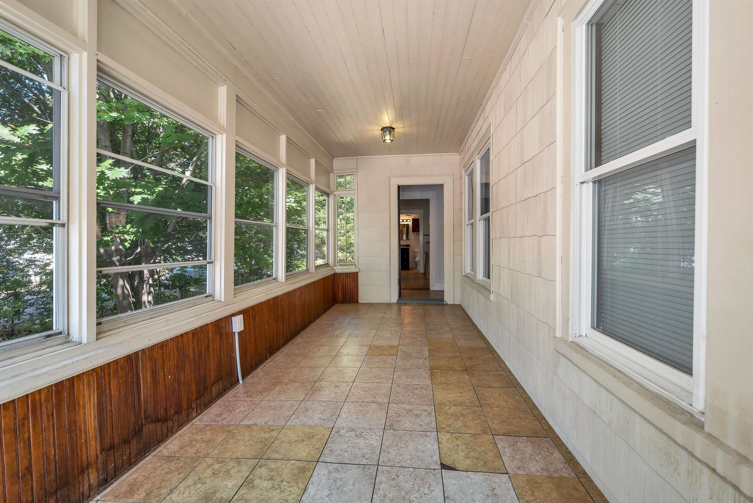 32 Summer Street Laconia, NH 03246 - Photo 24 of 33