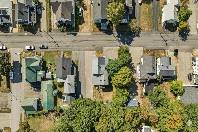 $384,900 | 32 Summer Street, Laconia, NH 03246