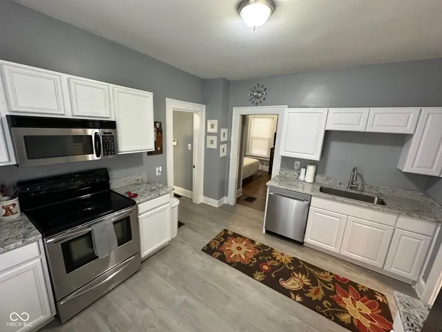 $1,500 | 4130 Rookwood Avenue, Indianapolis, IN 46208