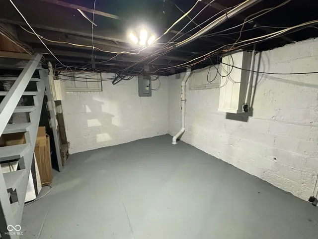 $1,500 | 4130 Rookwood Avenue, Indianapolis, IN 46208