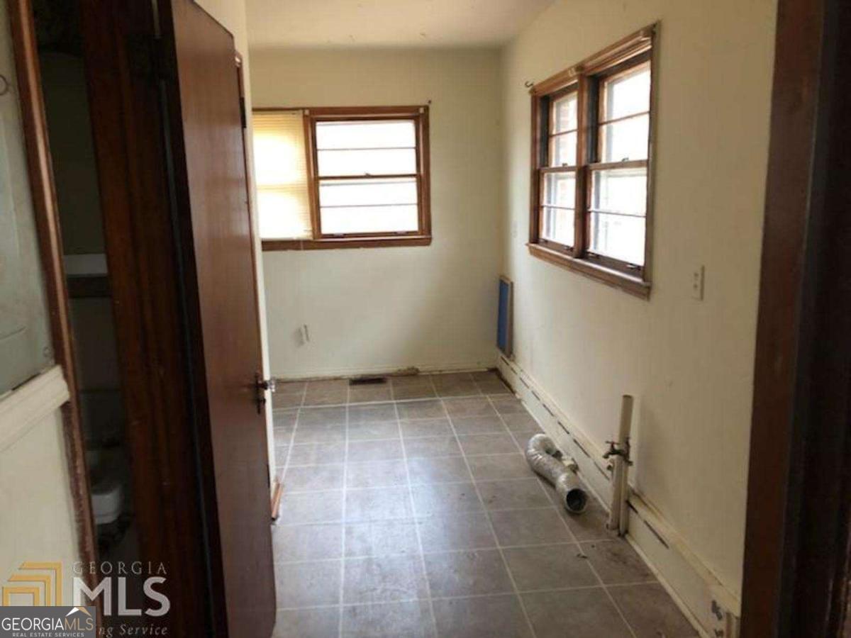 329 McDonough Road Jackson, GA 30233 - Photo 10 of 11
