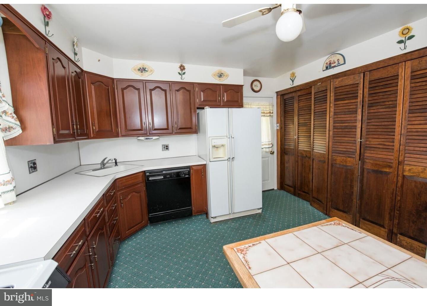 1206 Rhawn Street Philadelphia, PA 19111 - Photo 8 of 23 Kitchen