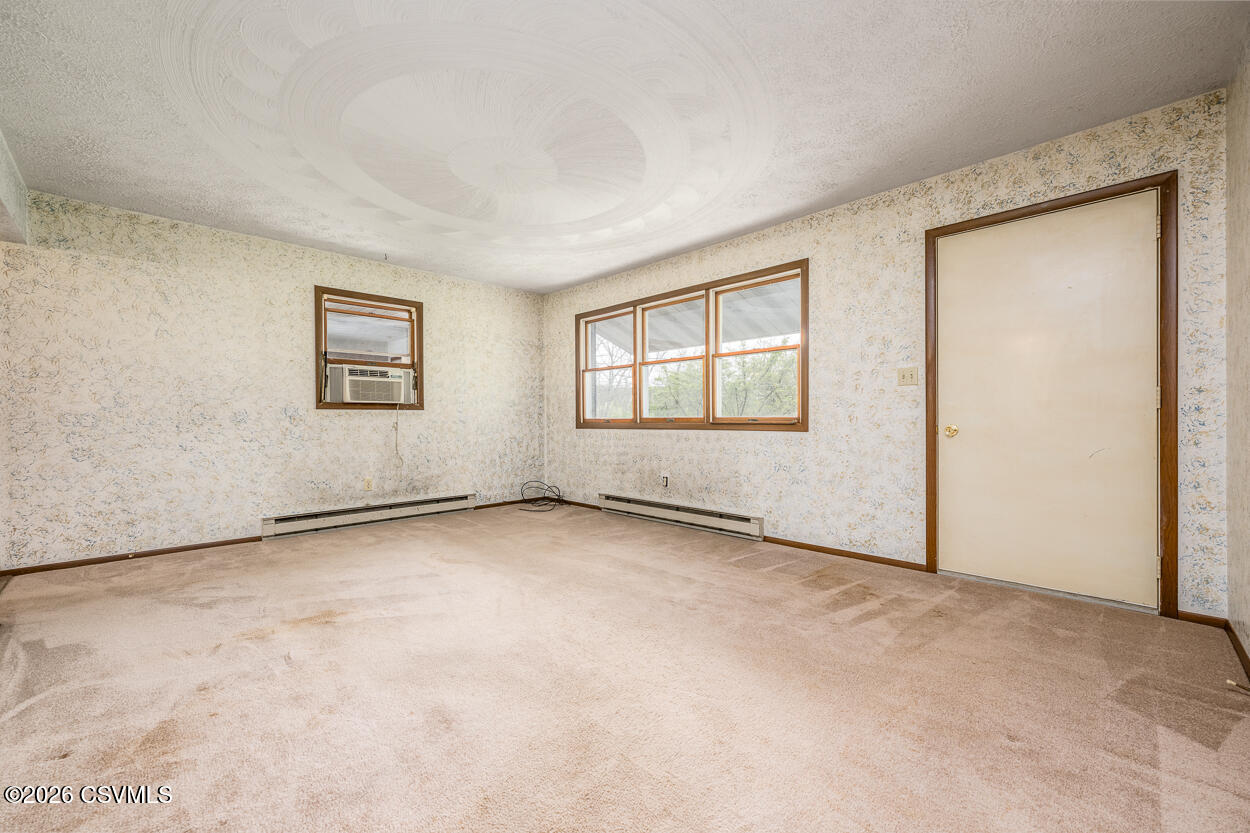 179 Eisley Road Milton, PA 17847 - Photo 25 of 37 living room1