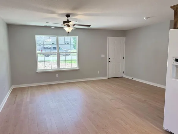 $125,900 | 904 South Kirkpatrick Street, El Dorado Springs, MO 64744