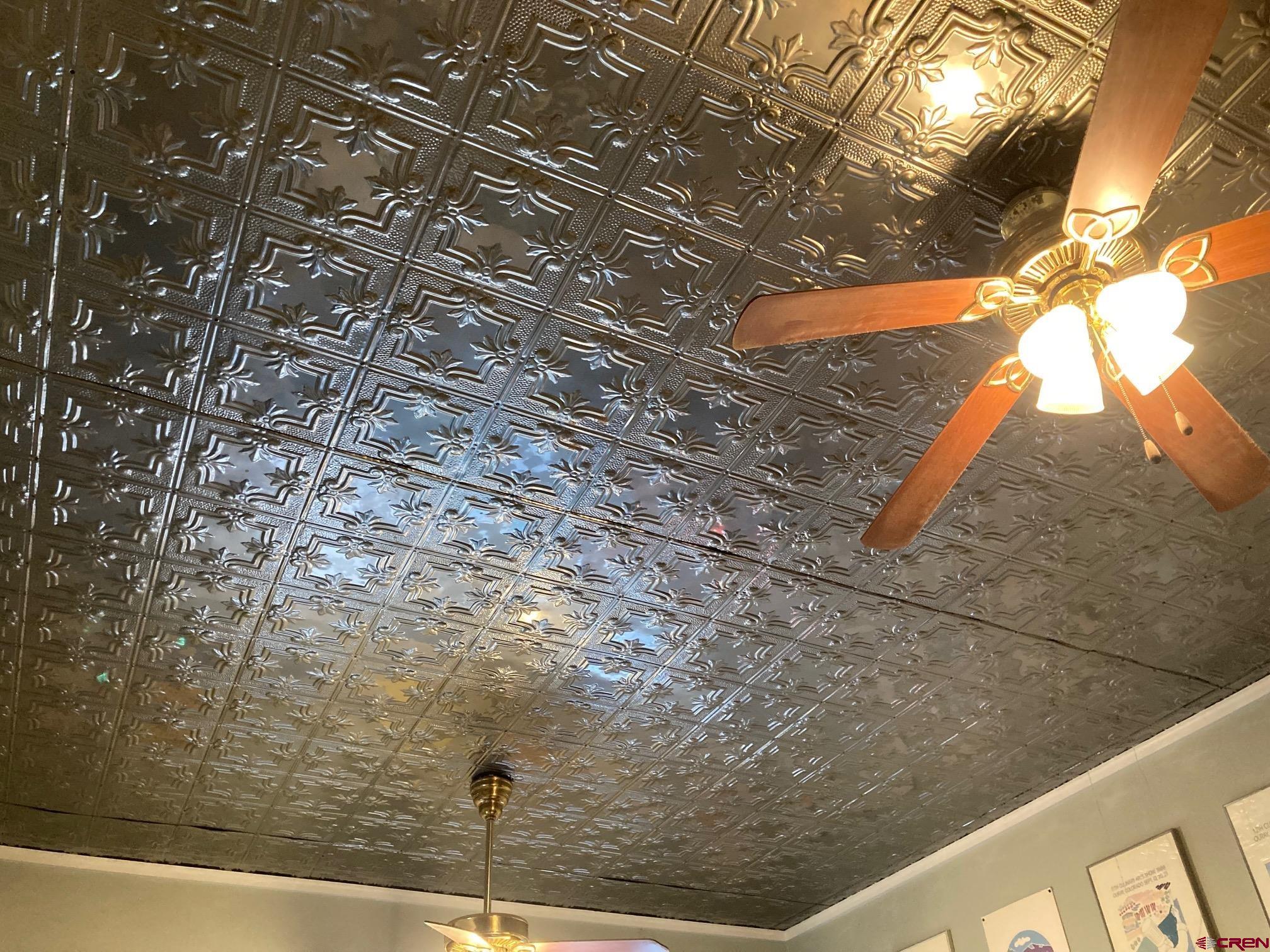 807 Main Street, Unit 3 Ouray, CO 81427 - Photo 17 of 22 a view of bath tub