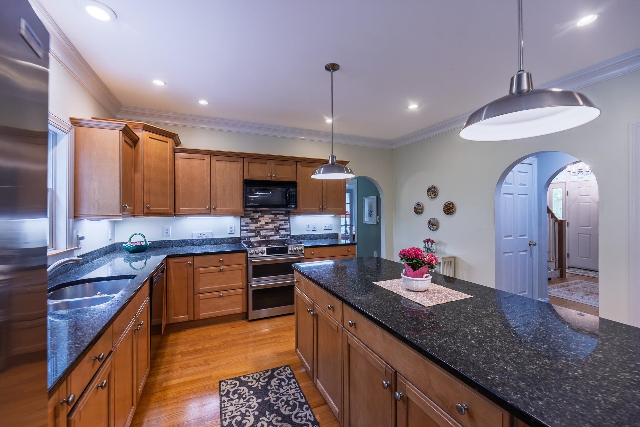 5 Grant Road Hanover, NH 03755 - Photo 12 of 48