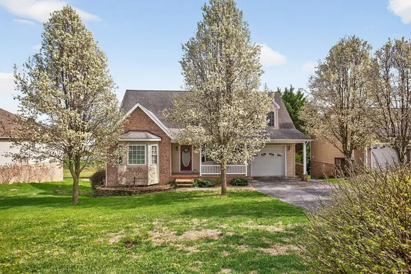 $375,000 | 145 Sugar Mill Lane, Weyers Cave, VA 24486