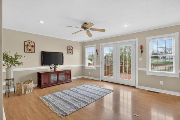 $375,000 | 145 Sugar Mill Lane, Weyers Cave, VA 24486