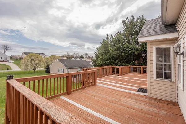 $375,000 | 145 Sugar Mill Lane, Weyers Cave, VA 24486