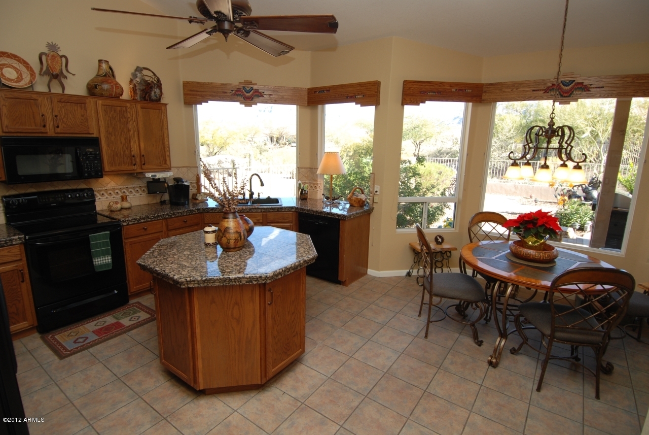 7548 Rugged Ironwood Road Gold Canyon, AZ 85118 - Photo 22 of 38 7548 kit083 (1)