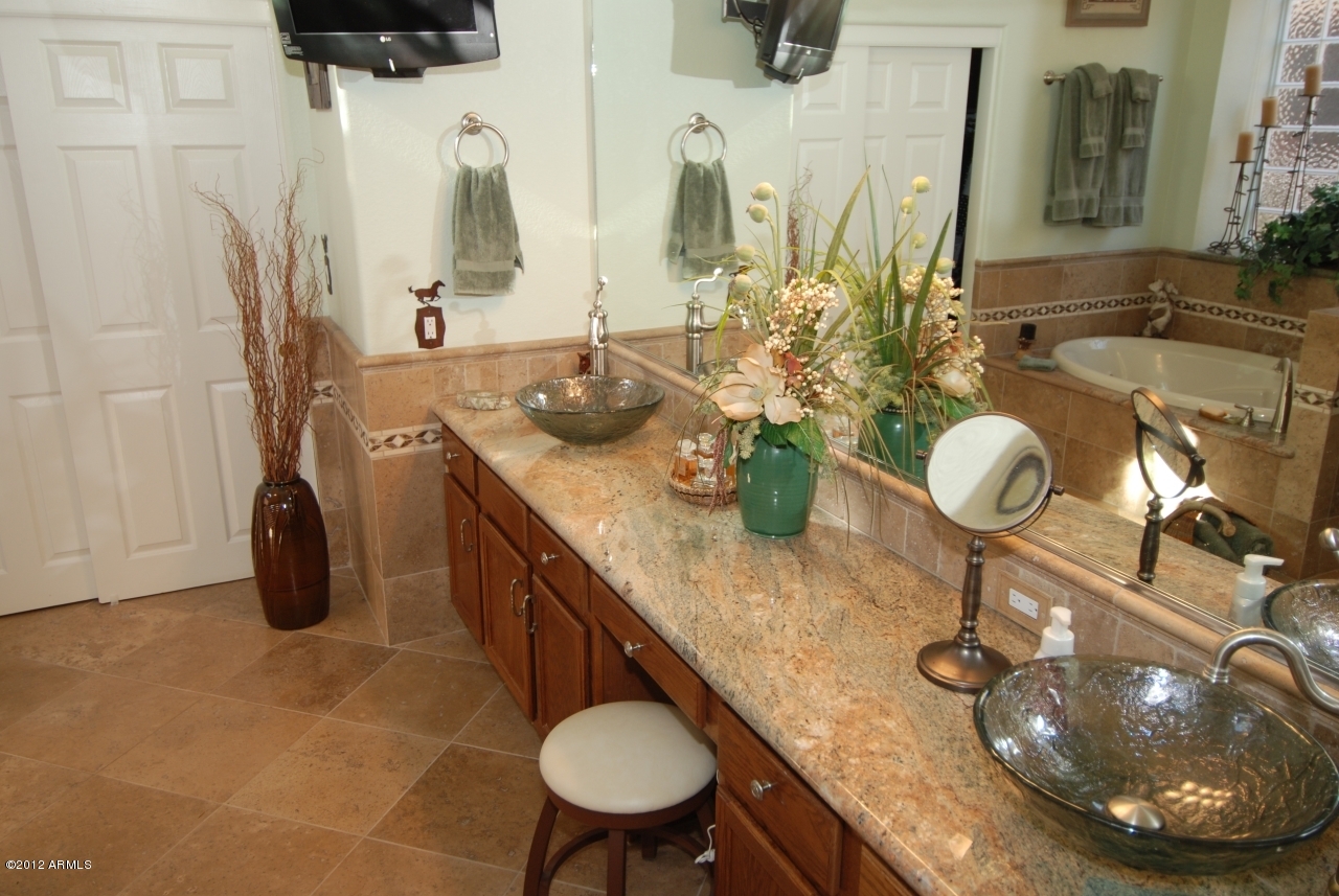 7548 Rugged Ironwood Road Gold Canyon, AZ 85118 - Photo 29 of 38 7548 master044 (5)