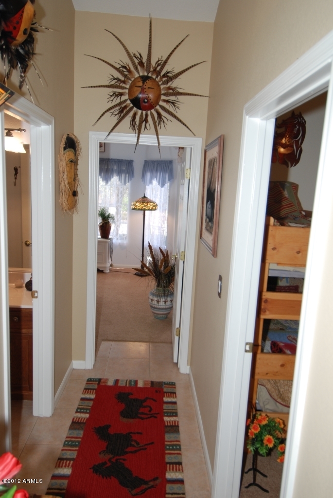 7548 Rugged Ironwood Road Gold Canyon, AZ 85118 - Photo 34 of 38 7548 hallway053 (1)