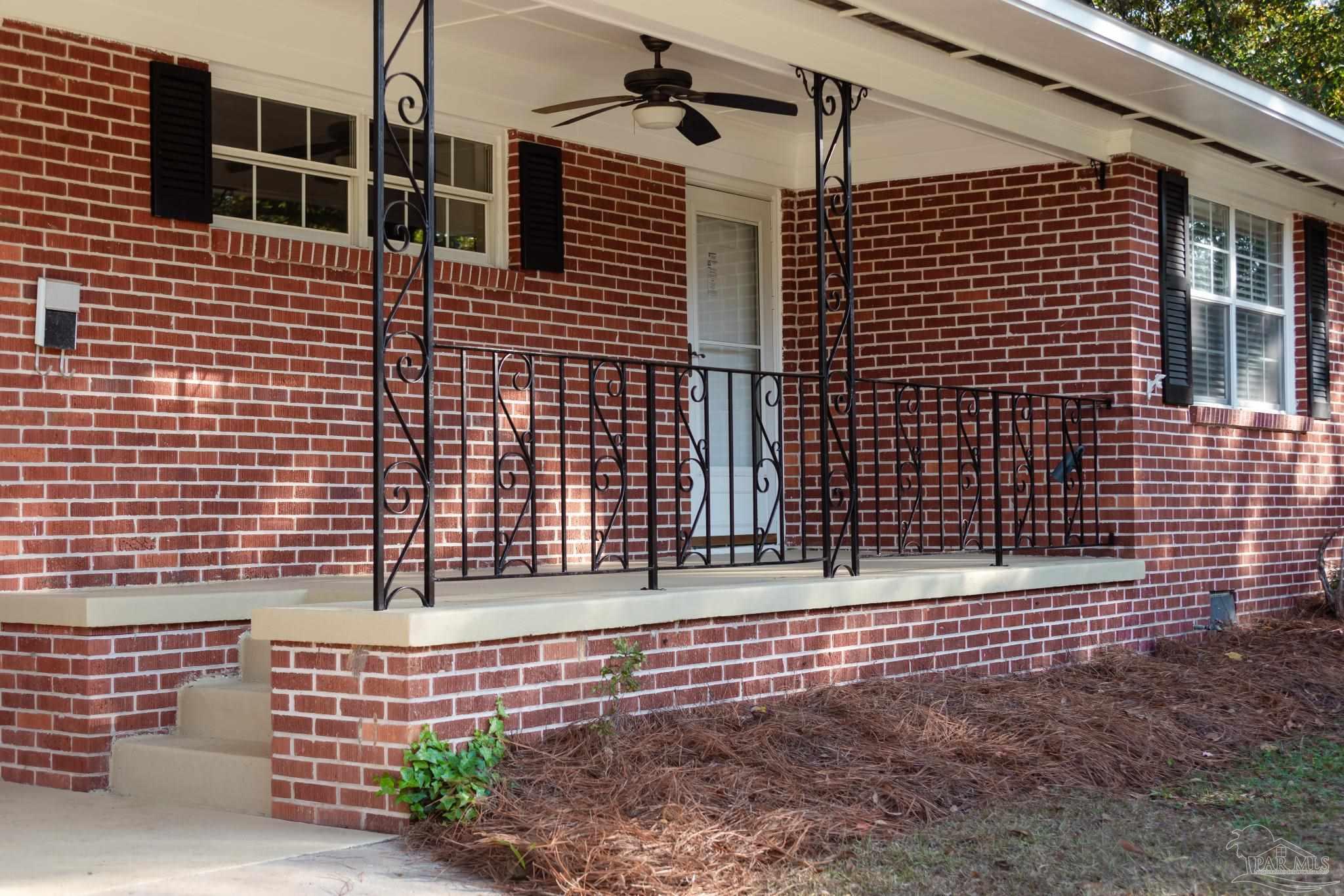 806 Watson Avenue Cantonment, FL 32533 - Photo 3 of 23