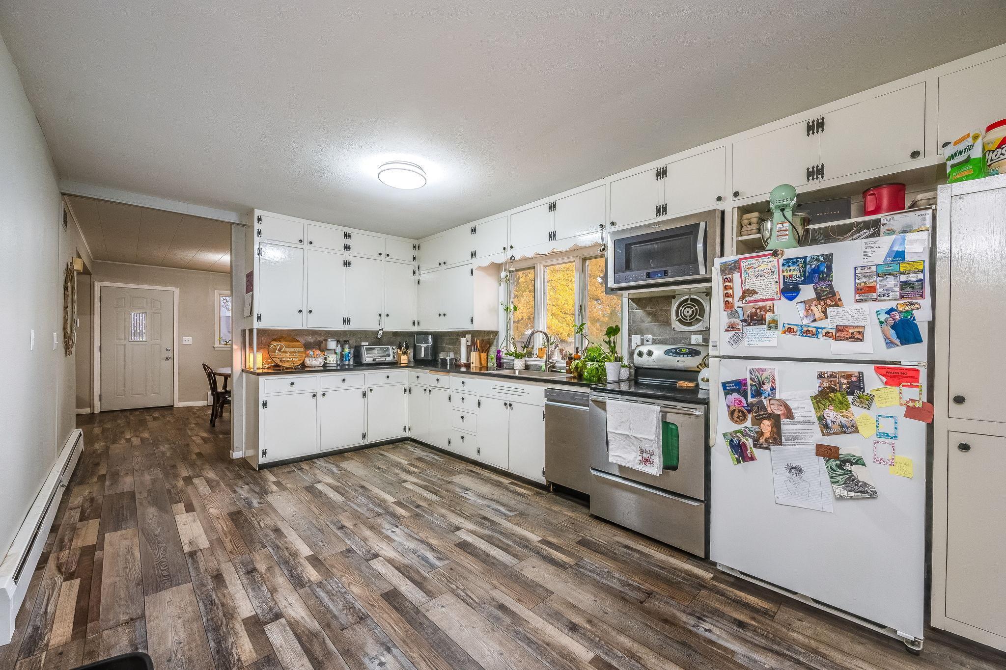 602 Kenzie Street Sherburn, MN 56171 - Photo 13 of 38