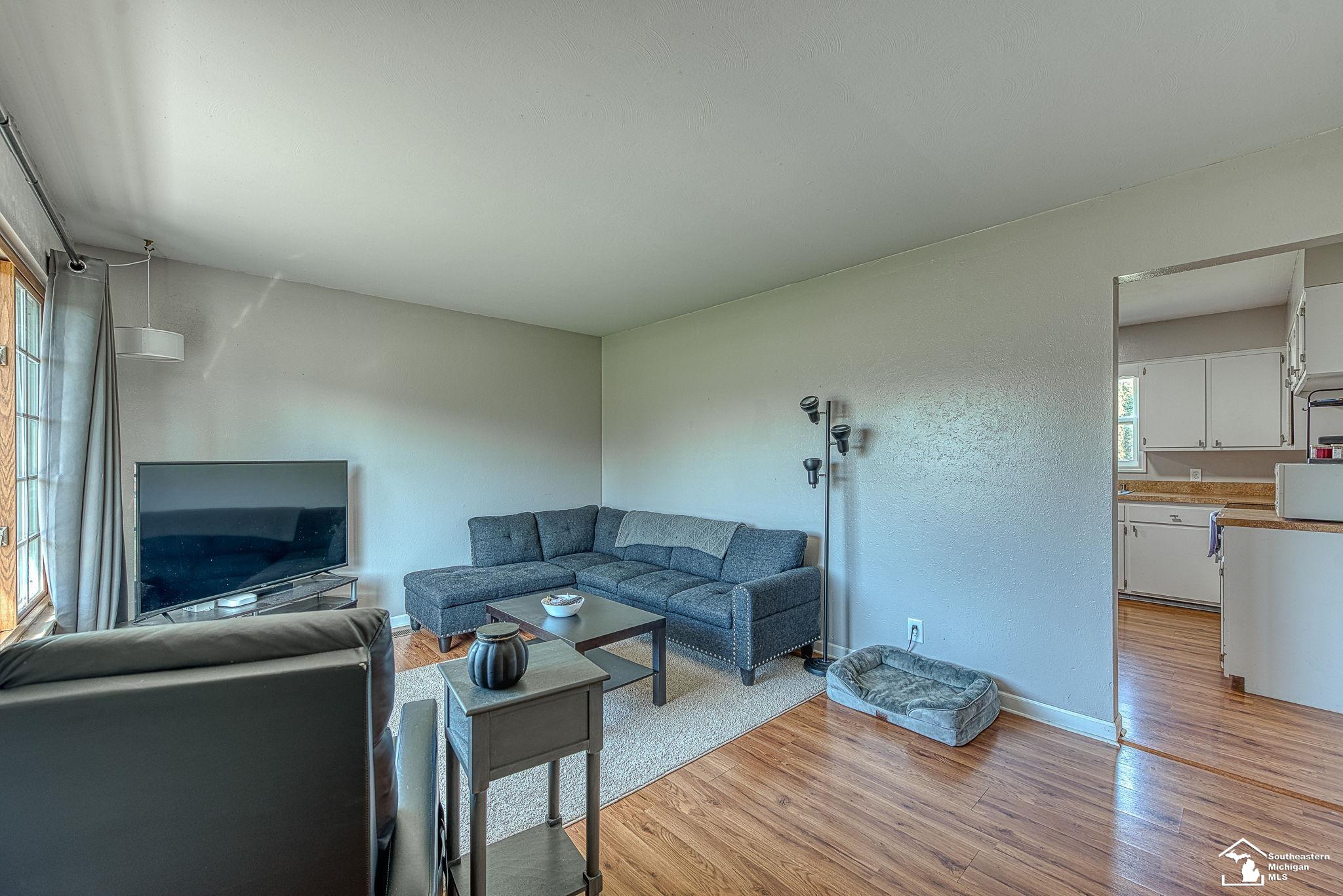 4188 Packard Road Temperance, MI 48182 - Photo 5 of 22