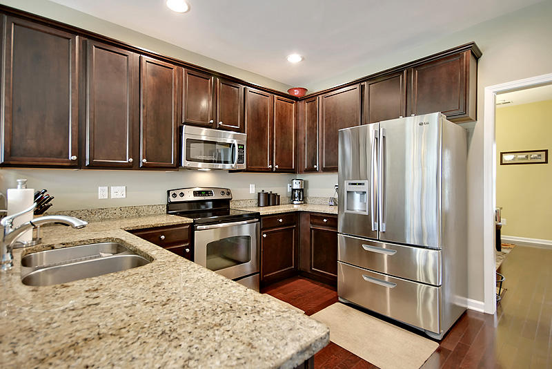 2031 Chilhowee Road Johns Island, SC 29455 - Photo 8 of 38 Stainless steel appliances