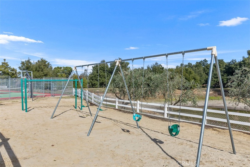 35105 Loma Road Lake Elsinore, CA 92530 - Photo 53 of 55