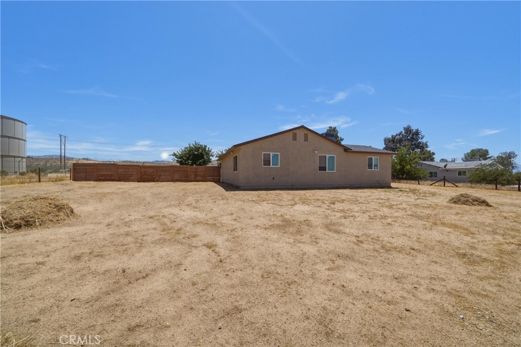 23560 Tussing Ranch Road Apple Valley, CA 92308 - Photo 28 of 31