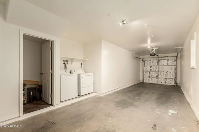 a view of a storage & utility room