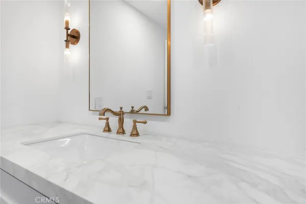 $3,399,000 | 537 Avenida Buenos Aires, San Clemente, CA 92672