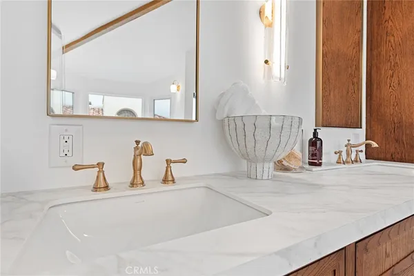 $3,399,000 | 537 Avenida Buenos Aires, San Clemente, CA 92672