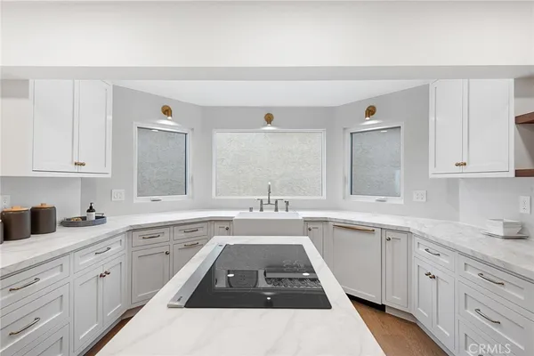 $3,399,000 | 537 Avenida Buenos Aires, San Clemente, CA 92672