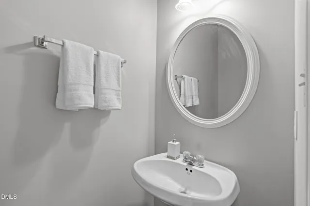 $594,900 | 3001 Cregler Drive, Apex, NC 27502